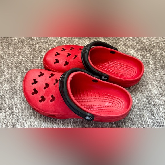 CROCS Red Mickey Design - Picture 3 of 4